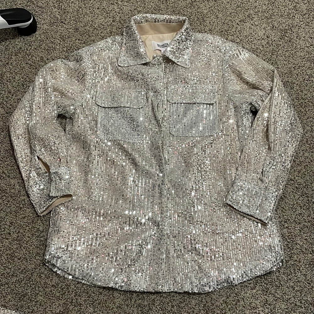 💖FINAL SALE BB Dakota Steve Madden Silver Sequin Sparkly Long Sleeve Jacket S